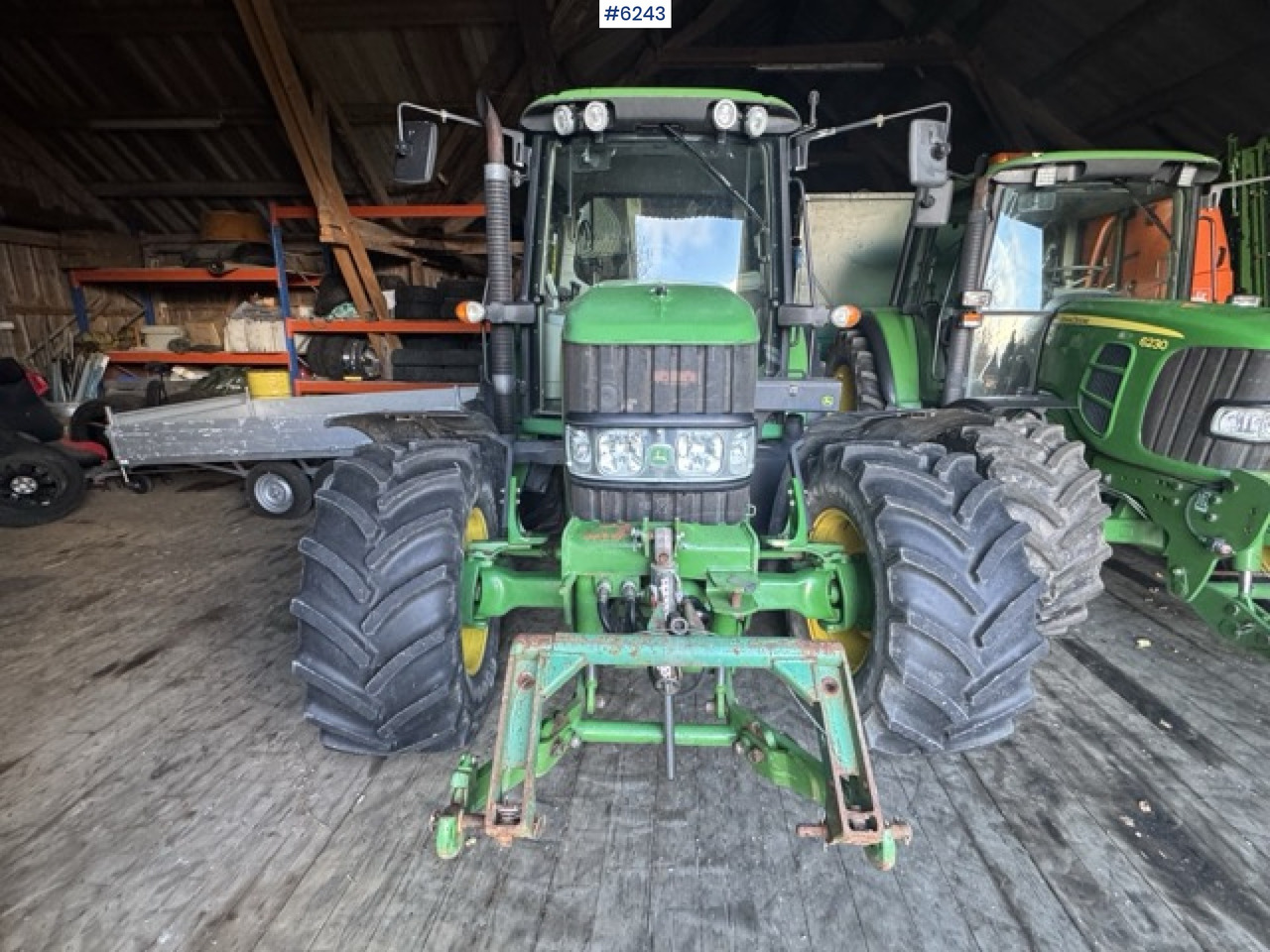 2008 John Deere 6230 Premium (114 hp) – Only 2,402 hours! - Traktor: gambar 4 2008 John Deere 6230 Premium (114 hp) – Only 2,402 hours! - Traktor: gambar 4