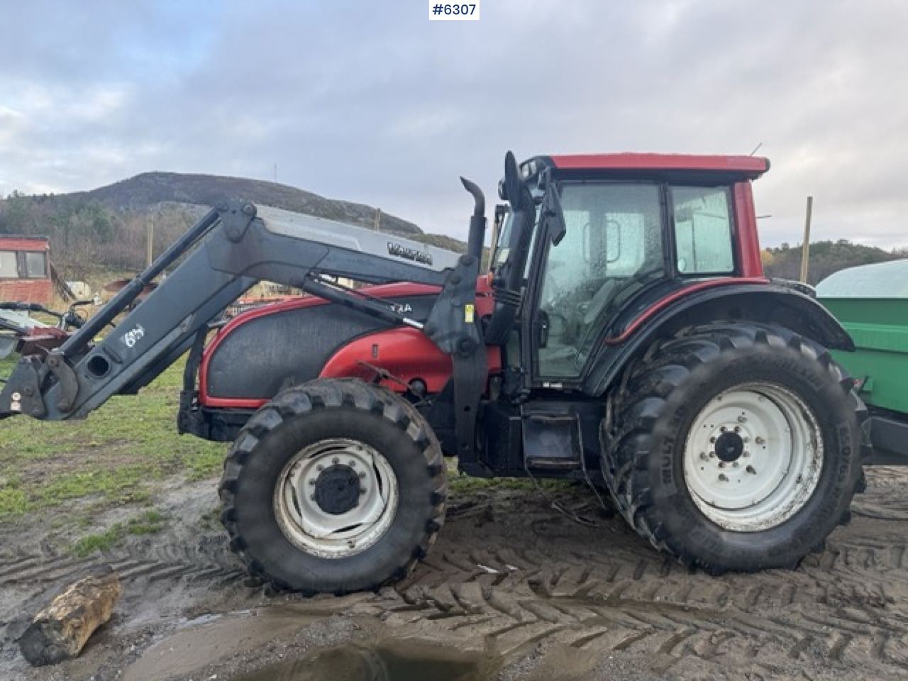 2008 Valtra T190 with front loader and 3rd function. SEE VIDEO! - Traktor: gambar 4 2008 Valtra T190 with front loader and 3rd function. SEE VIDEO! - Traktor: gambar 4