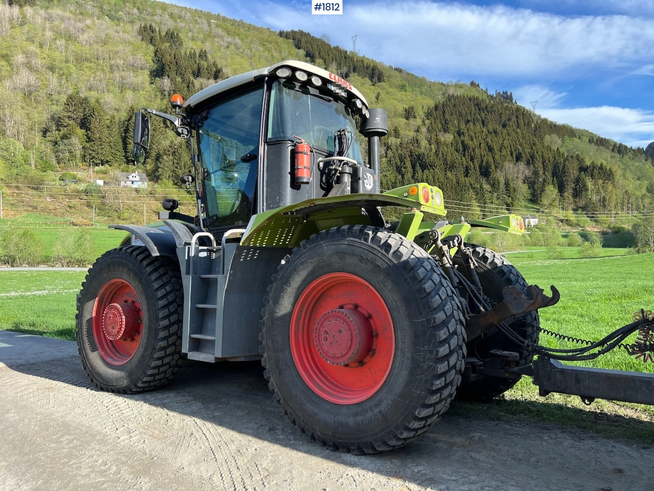 2009 Claas Xerion 3800 - Traktor: gambar 4 2009 Claas Xerion 3800 - Traktor: gambar 4