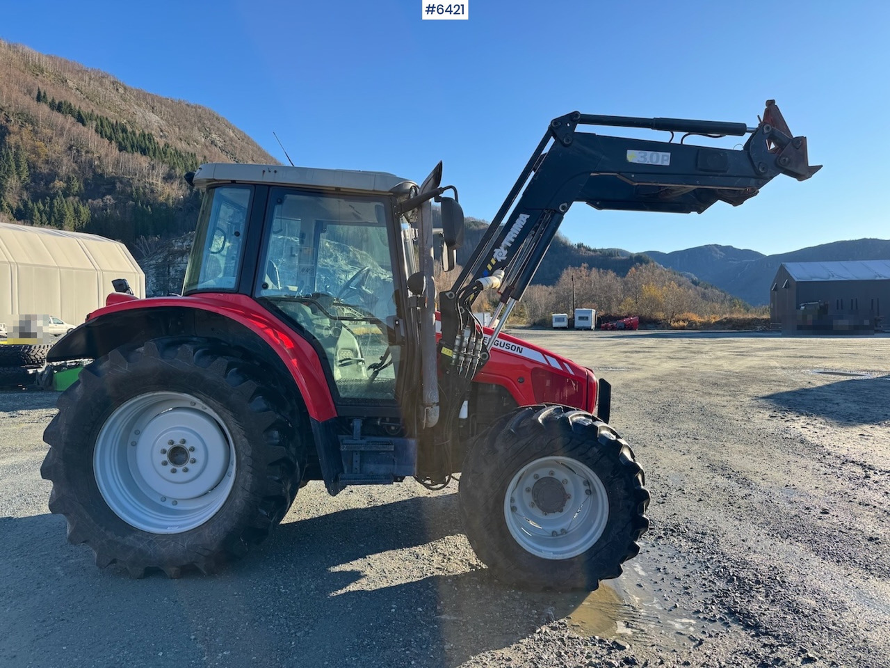 2009 Massey Ferguson 6455 Dyna-6 w/ front loader. - Traktor: gambar 3 2009 Massey Ferguson 6455 Dyna-6 w/ front loader. - Traktor: gambar 3