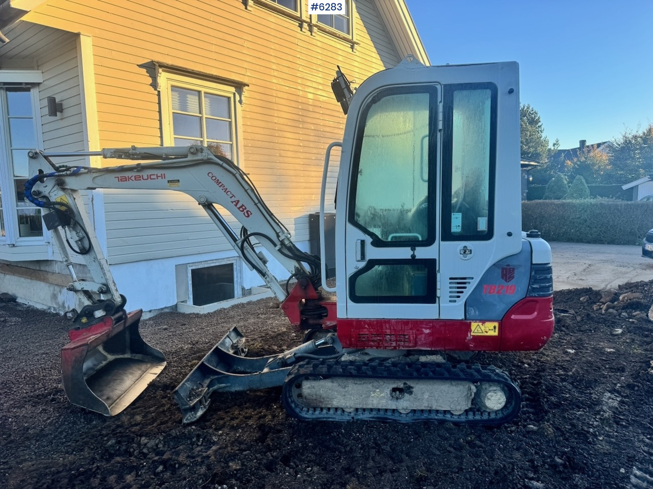 2010 Takeuchi TB219 Mini Excavator with Rototilt and 2 buckets. - Ekskavator: gambar 3 2010 Takeuchi TB219 Mini Excavator with Rototilt and 2 buckets. - Ekskavator: gambar 3