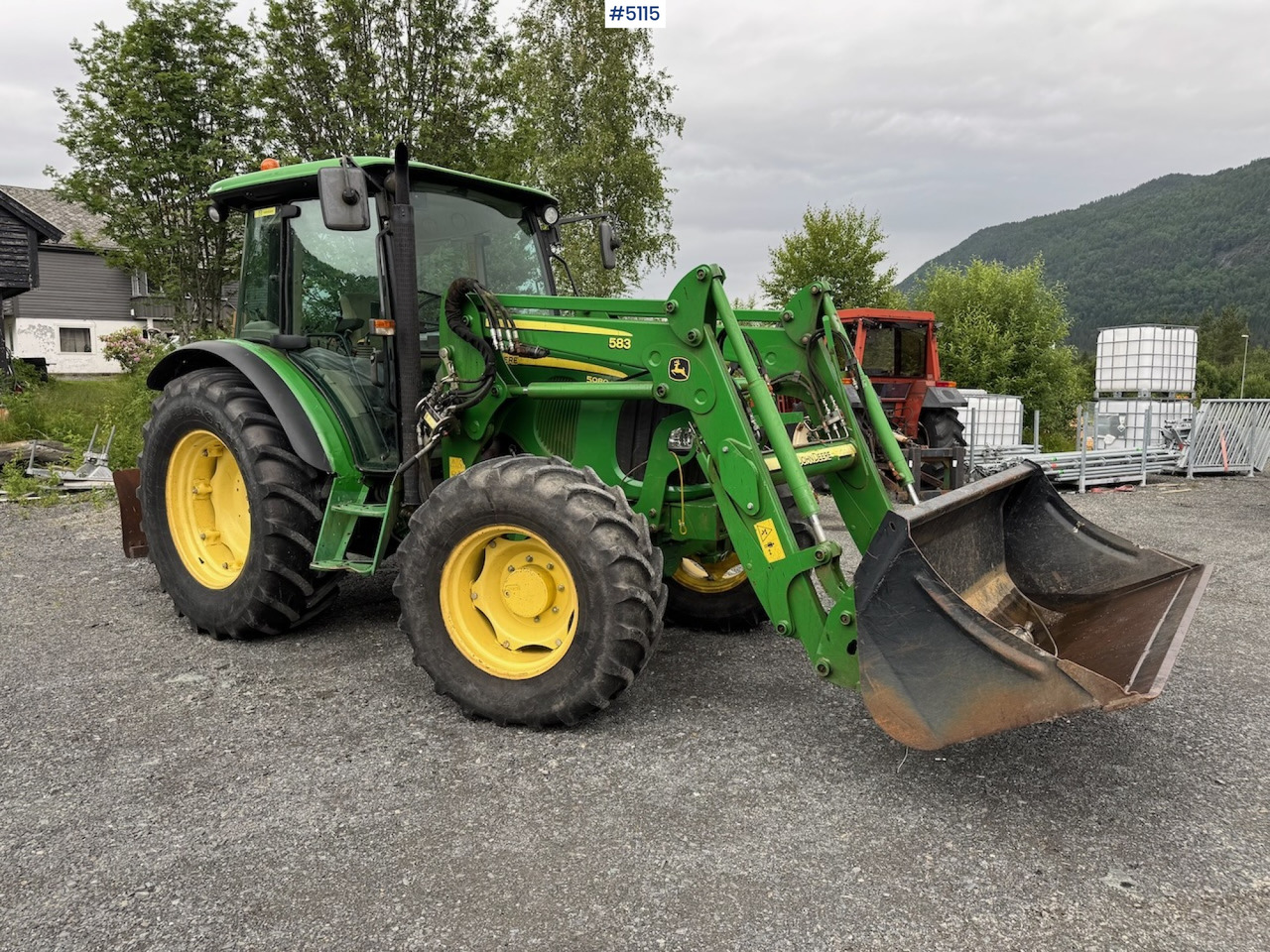 2011 John Deere 5080 M m/frontlaster. Lite timer! - Traktor: gambar 1 2011 John Deere 5080 M m/frontlaster. Lite timer! - Traktor: gambar 1