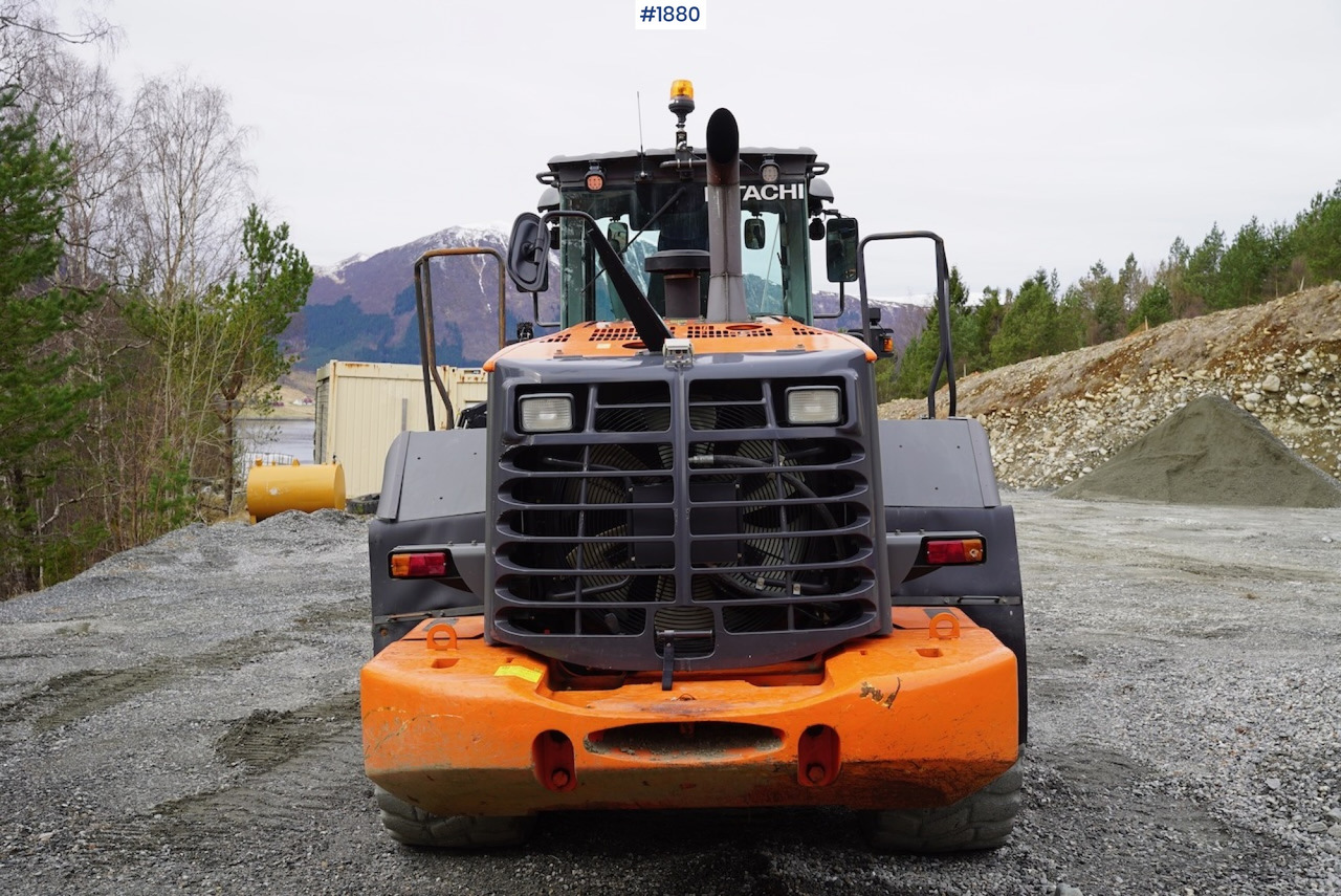 2012 Hitachi ZW220 - Wheel loader: gambar 5 2012 Hitachi ZW220 - Wheel loader: gambar 5