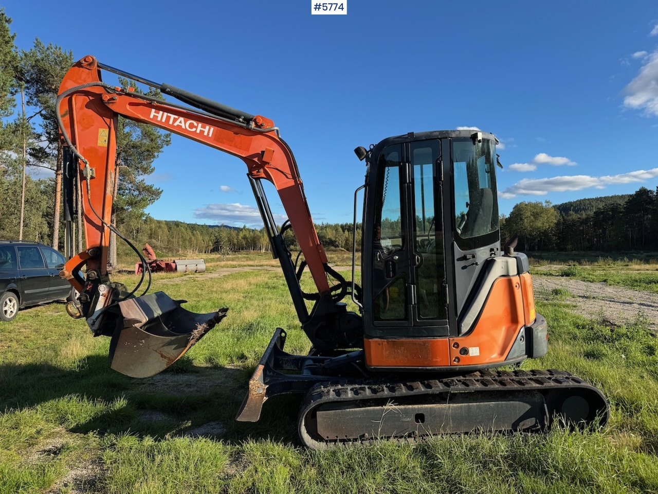 2012 Hitachi ZX 52 U-3 CLR - Ekskavator: gambar 1 2012 Hitachi ZX 52 U-3 CLR - Ekskavator: gambar 1