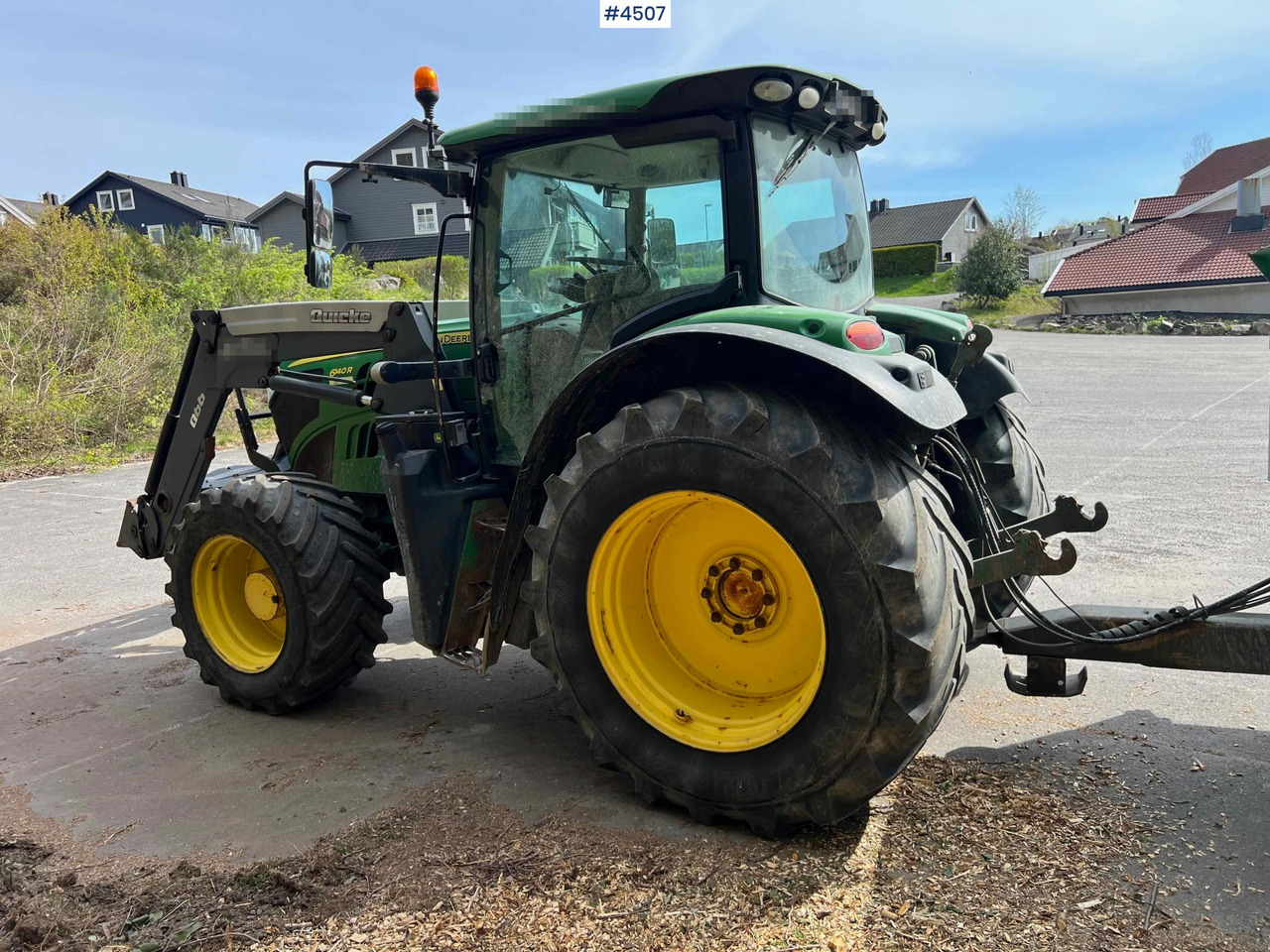 Traktor 2012 John Deere 6140R w/ front loader: gambar 15