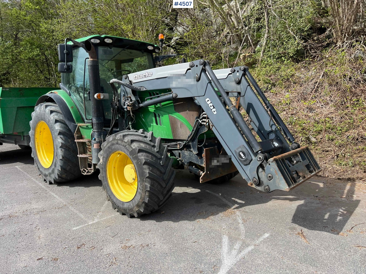 Traktor 2012 John Deere 6140R w/ front loader: gambar 7