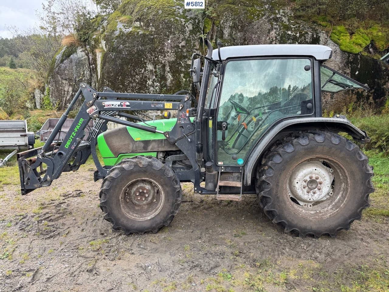 2013 Deutz Fahr Agroplus 410 DT w/ front loader. - Traktor: gambar 1 2013 Deutz Fahr Agroplus 410 DT w/ front loader. - Traktor: gambar 1