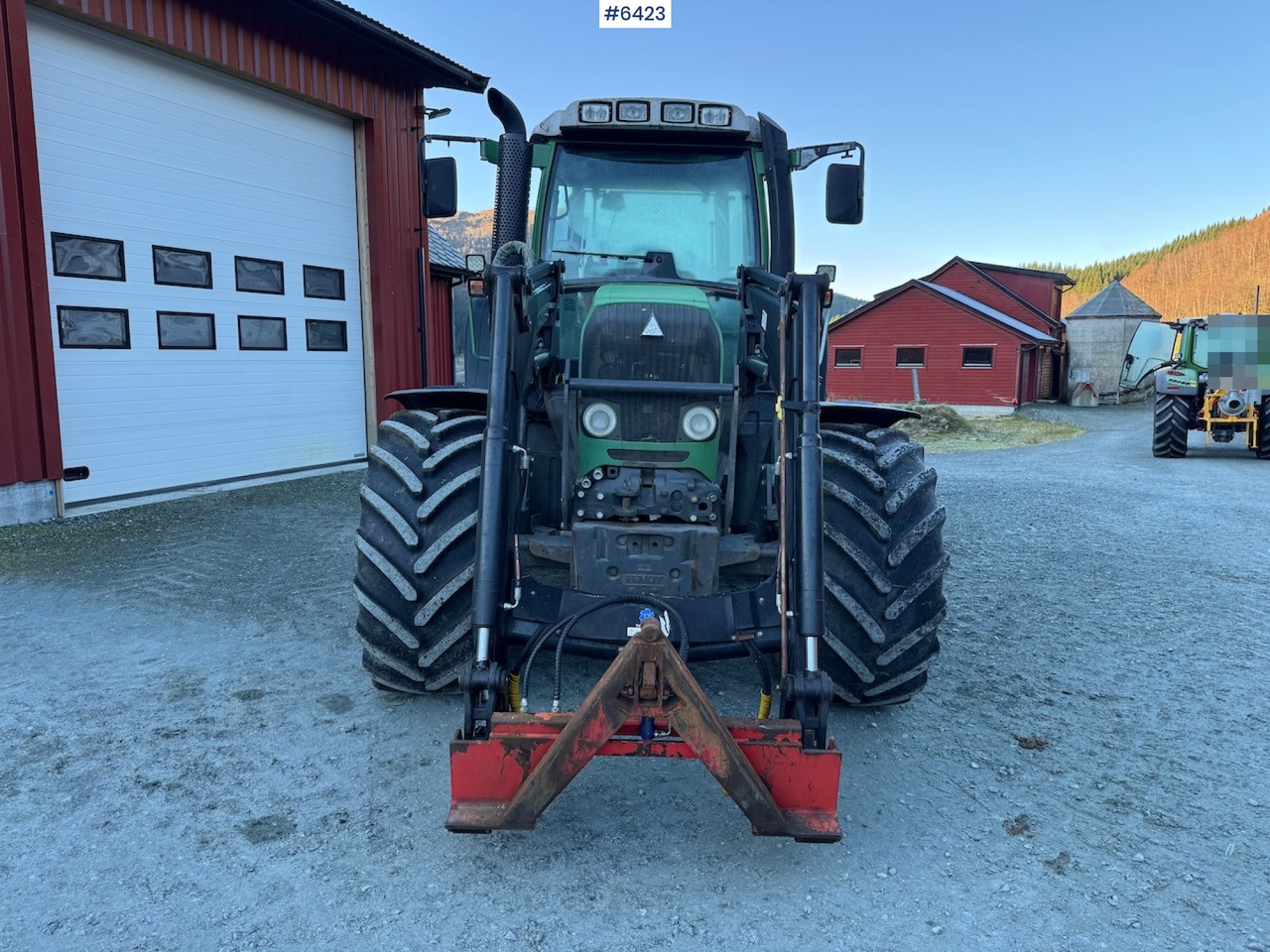 2013 Fendt 412 Vario TMS w/ front loader and plow plate. New engine! - Traktor: gambar 3 2013 Fendt 412 Vario TMS w/ front loader and plow plate. New engine! - Traktor: gambar 3