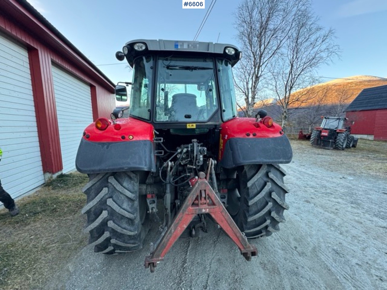 Traktor 2013 Massey Ferguson 5610 Dyna-4 with front loader. SEE VIDEO!: gambar 15