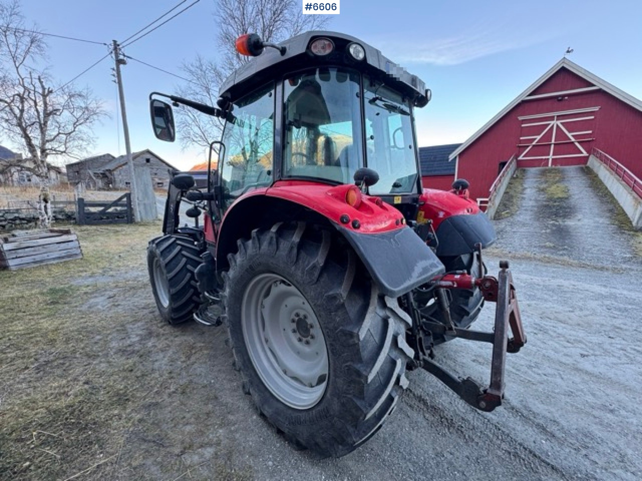 Traktor 2013 Massey Ferguson 5610 Dyna-4 with front loader. SEE VIDEO!: gambar 13