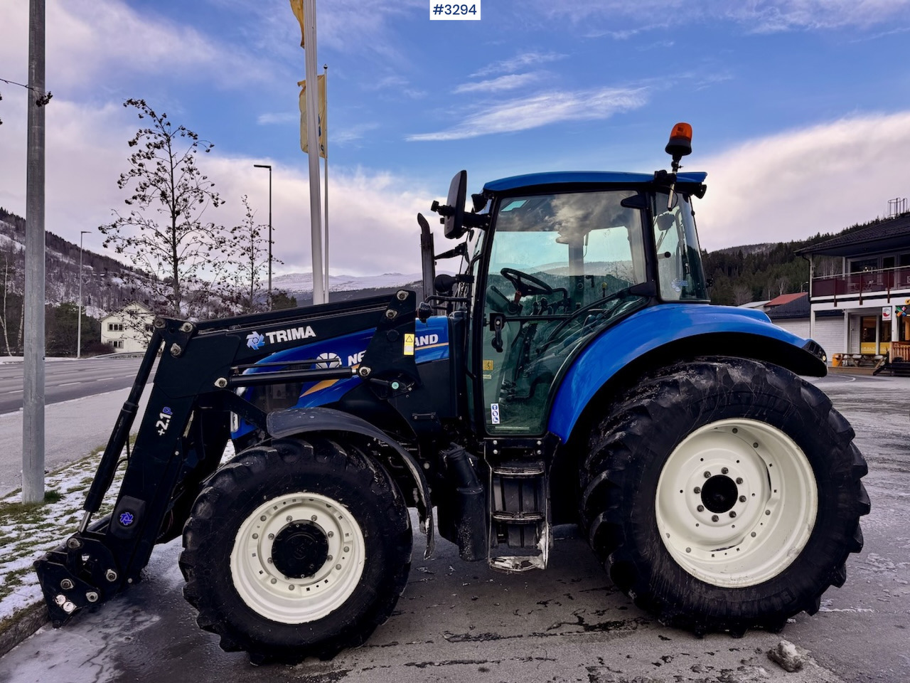 2013 New Holland T5.95 with Trima +2.1P Front Loader. New Engine! - Traktor: gambar 2 2013 New Holland T5.95 with Trima +2.1P Front Loader. New Engine! - Traktor: gambar 2