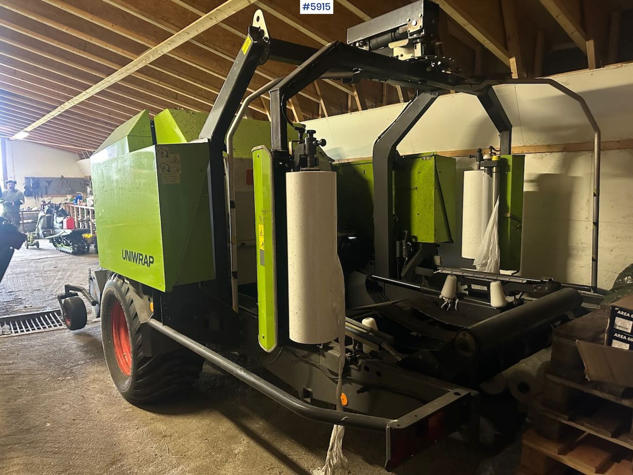 2014 Claas Rollant 375 uniwrap - Peralatan untuk pembuatan jerami: gambar 2 2014 Claas Rollant 375 uniwrap - Peralatan untuk pembuatan jerami: gambar 2