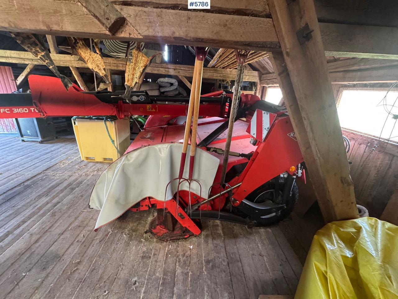 2014 Kuhn FC 3160 TCD Disc mower - Peralatan untuk pembuatan jerami: gambar 4 2014 Kuhn FC 3160 TCD Disc mower - Peralatan untuk pembuatan jerami: gambar 4