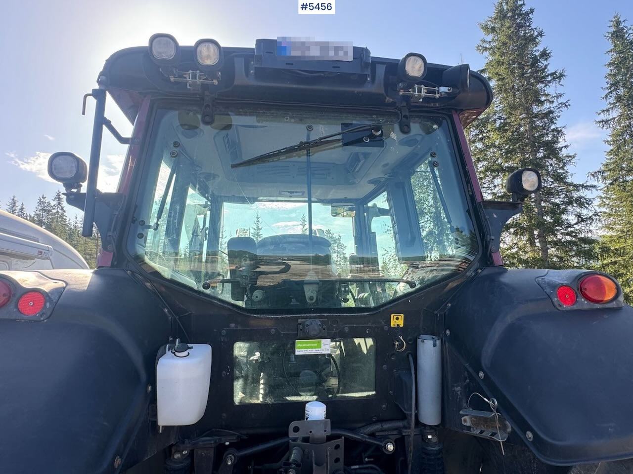 Leasing  2015 Valtra N123 w/ front loader 2015 Valtra N123 w/ front loader: gambar 19