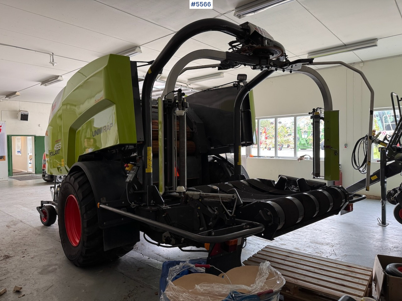2019 Claas Rollant 455 Uniwrap - Peralatan untuk pembuatan jerami: gambar 4 2019 Claas Rollant 455 Uniwrap - Peralatan untuk pembuatan jerami: gambar 4