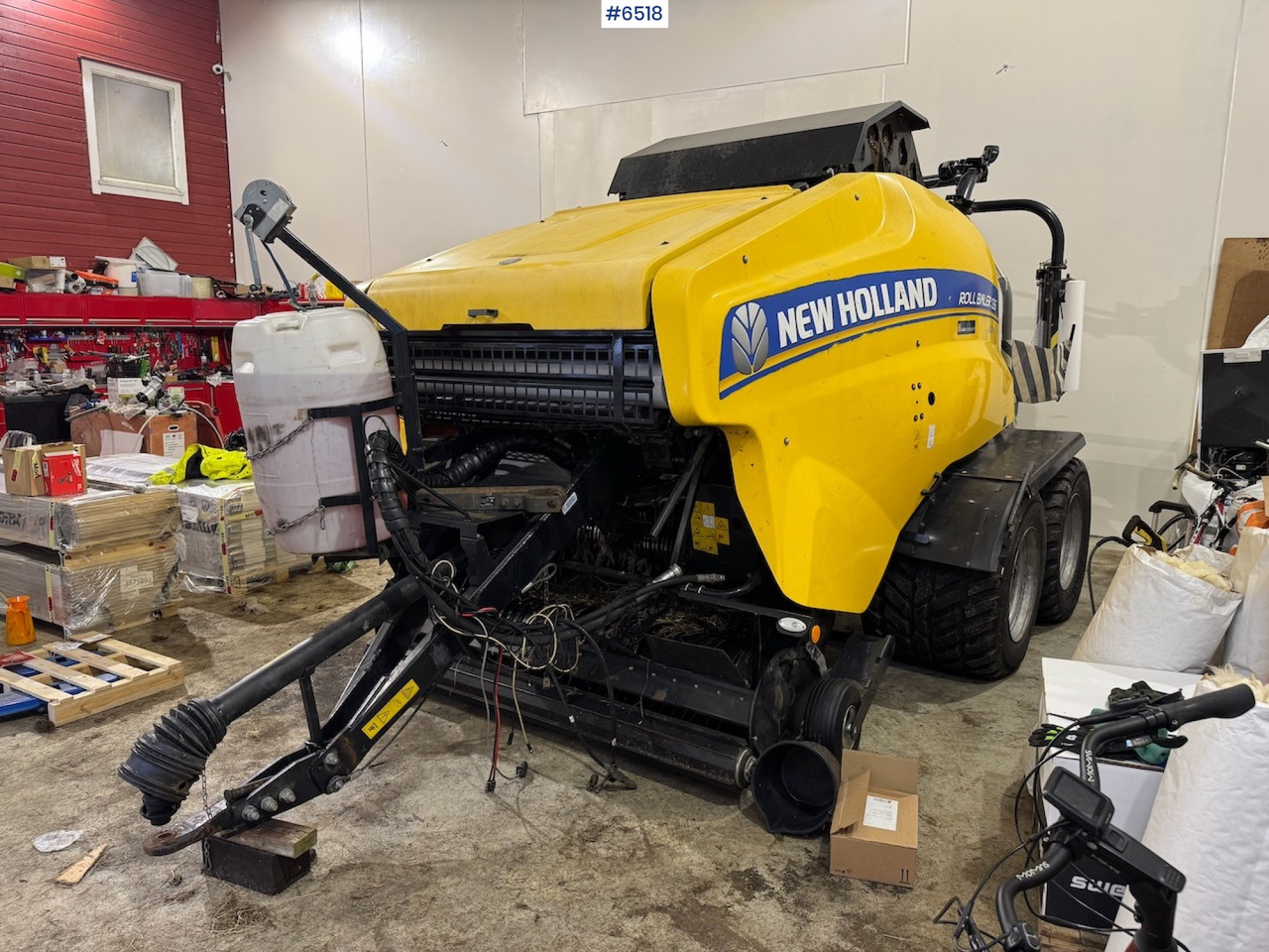 2020 New Holland Roll Baler 135 Ultra. - Peralatan untuk pembuatan jerami: gambar 1 2020 New Holland Roll Baler 135 Ultra. - Peralatan untuk pembuatan jerami: gambar 1