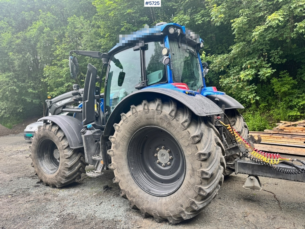 2022 Valtra N175 4x4 w/ Front loader, Hydraulics, Bucket and Pallet forks. Overhauled. - Traktor: gambar 3 2022 Valtra N175 4x4 w/ Front loader, Hydraulics, Bucket and Pallet forks. Overhauled. - Traktor: gambar 3