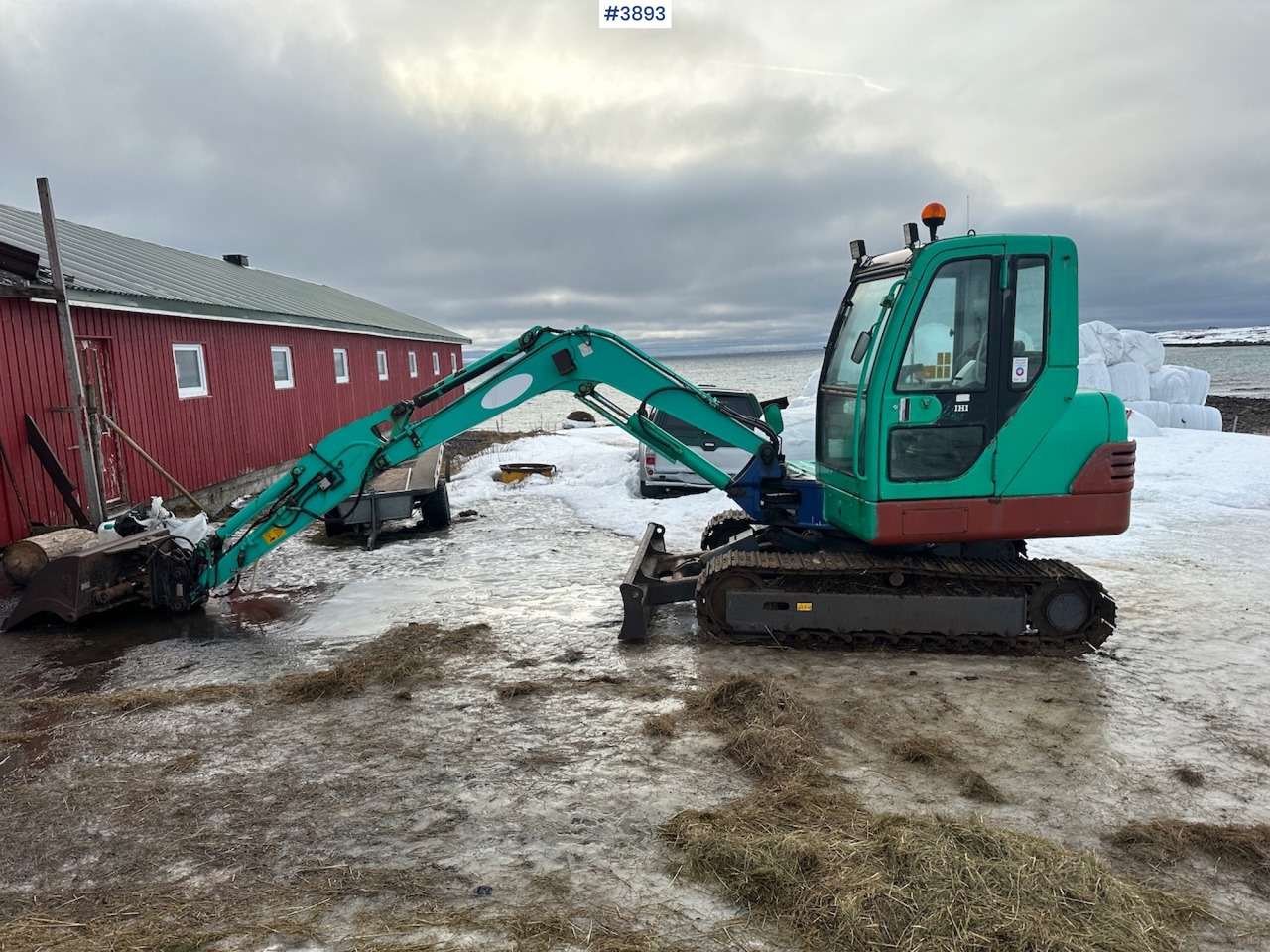 22003 IHI 45N excavator w/ 3 buckets - Ekskavator: gambar 1 22003 IHI 45N excavator w/ 3 buckets - Ekskavator: gambar 1