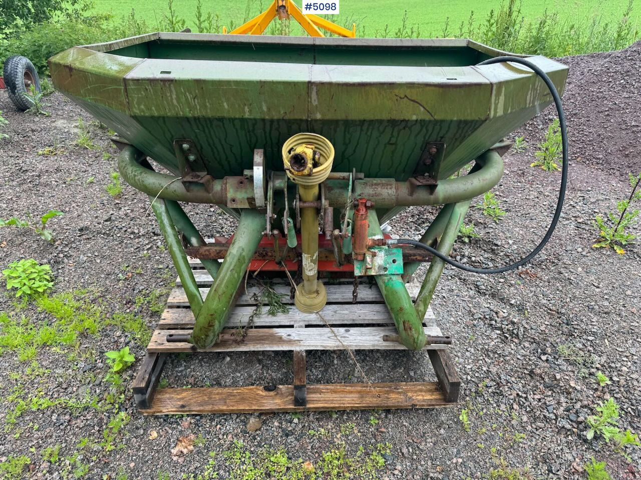 Amazone ZA-F 803 Repair object - Penyebar pupuk: gambar 1 Amazone ZA-F 803 Repair object - Penyebar pupuk: gambar 1