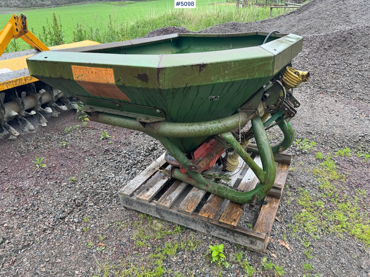 Amazone ZA-F 803 Repair object - Penyebar pupuk: gambar 2 Amazone ZA-F 803 Repair object - Penyebar pupuk: gambar 2