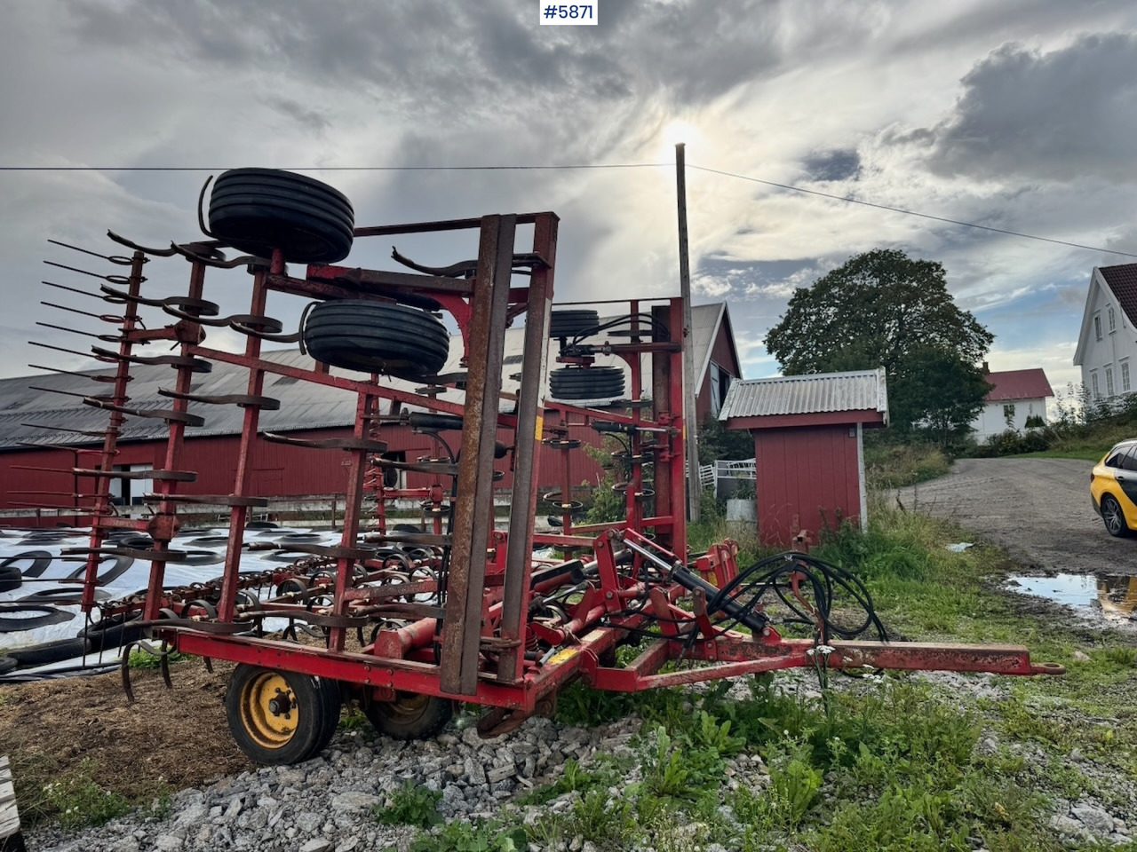 Approx. 1989 Vaderstad harrow, 6.6 m. - Mesin pengolahan tanah: gambar 5 Approx. 1989 Vaderstad harrow, 6.6 m. - Mesin pengolahan tanah: gambar 5