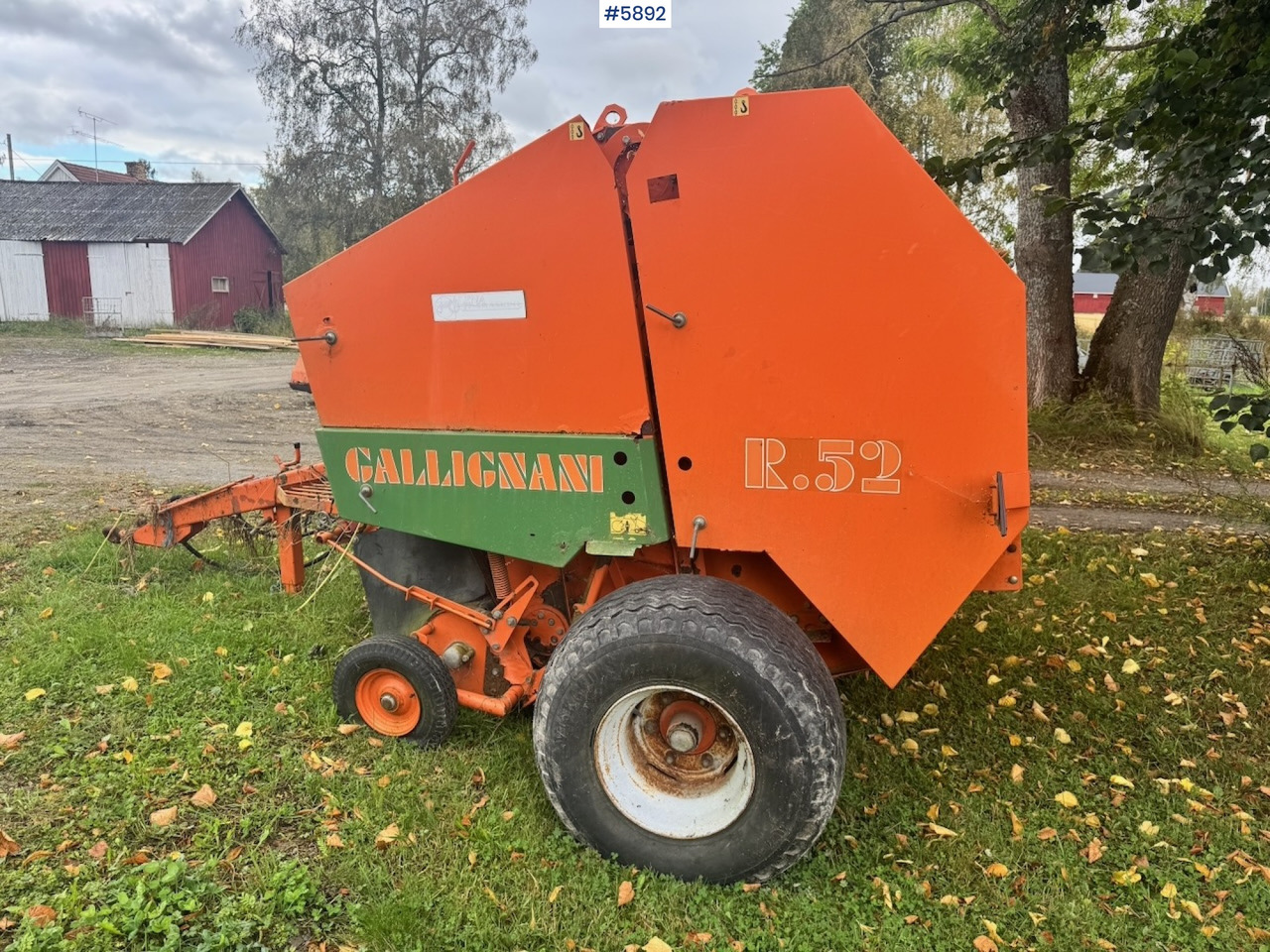 Approx. 1990 Callignani R52 Round baler - Peralatan untuk pembuatan jerami: gambar 2 Approx. 1990 Callignani R52 Round baler - Peralatan untuk pembuatan jerami: gambar 2