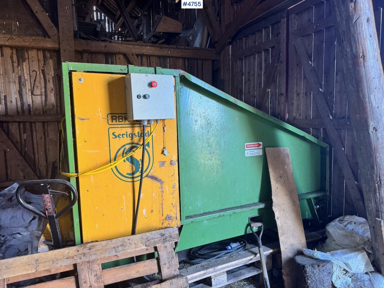 Approx. 2000 Serigstad Round Bale Cutters - Peralatan untuk pembuatan jerami: gambar 2 Approx. 2000 Serigstad Round Bale Cutters - Peralatan untuk pembuatan jerami: gambar 2