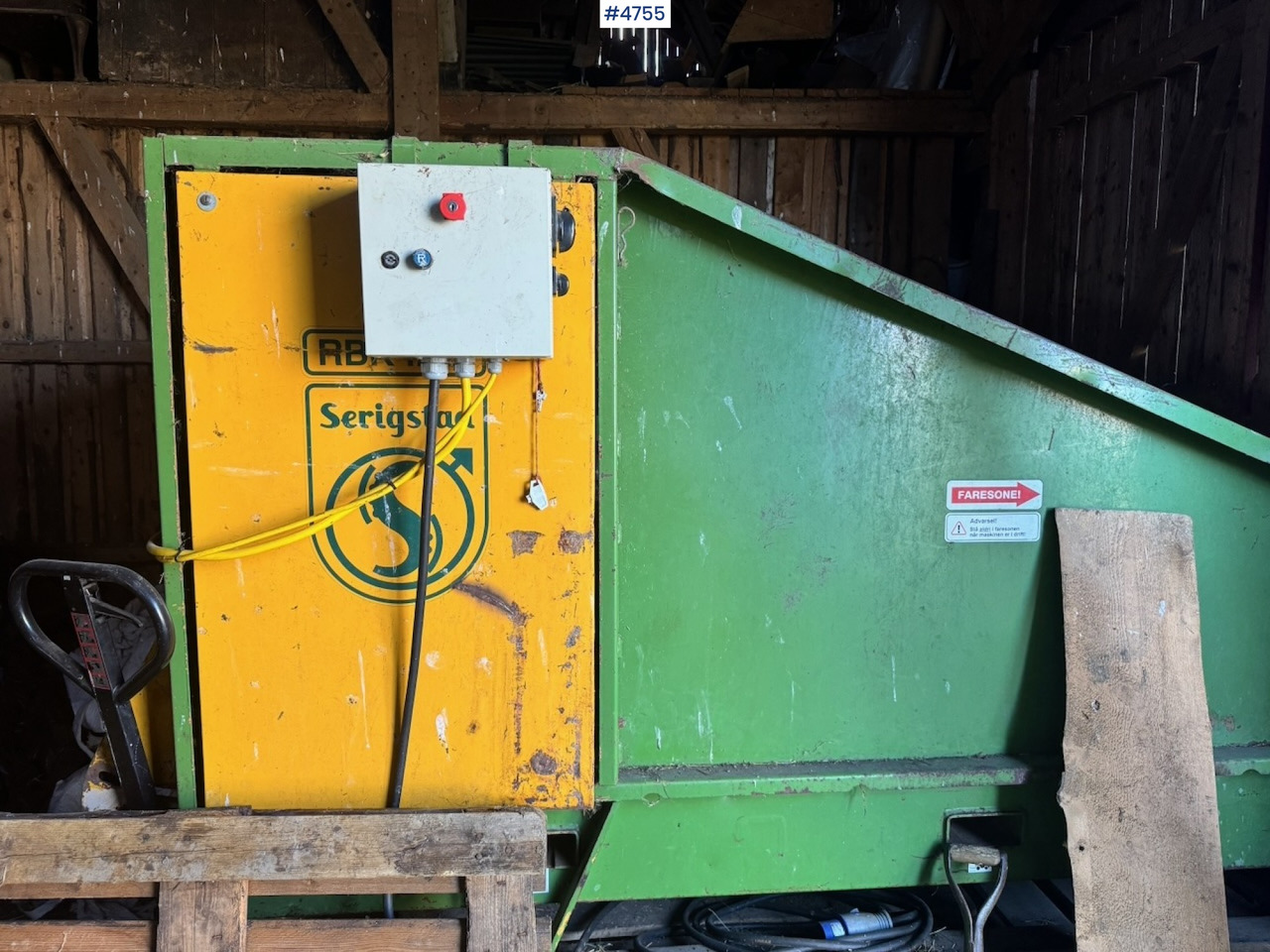 Approx. 2000 Serigstad Round Bale Cutters - Peralatan untuk pembuatan jerami: gambar 1 Approx. 2000 Serigstad Round Bale Cutters - Peralatan untuk pembuatan jerami: gambar 1