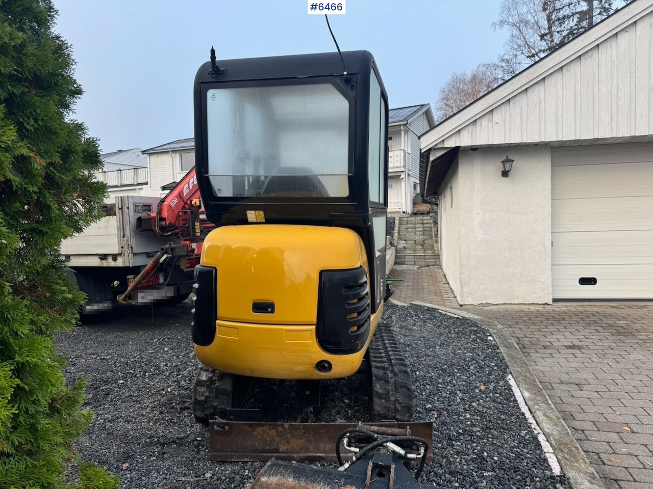 Approx. 2004 CAT 301.8 Mini excavator w/ 4 buckets and grapple. - Ekskavator: gambar 4 Approx. 2004 CAT 301.8 Mini excavator w/ 4 buckets and grapple. - Ekskavator: gambar 4