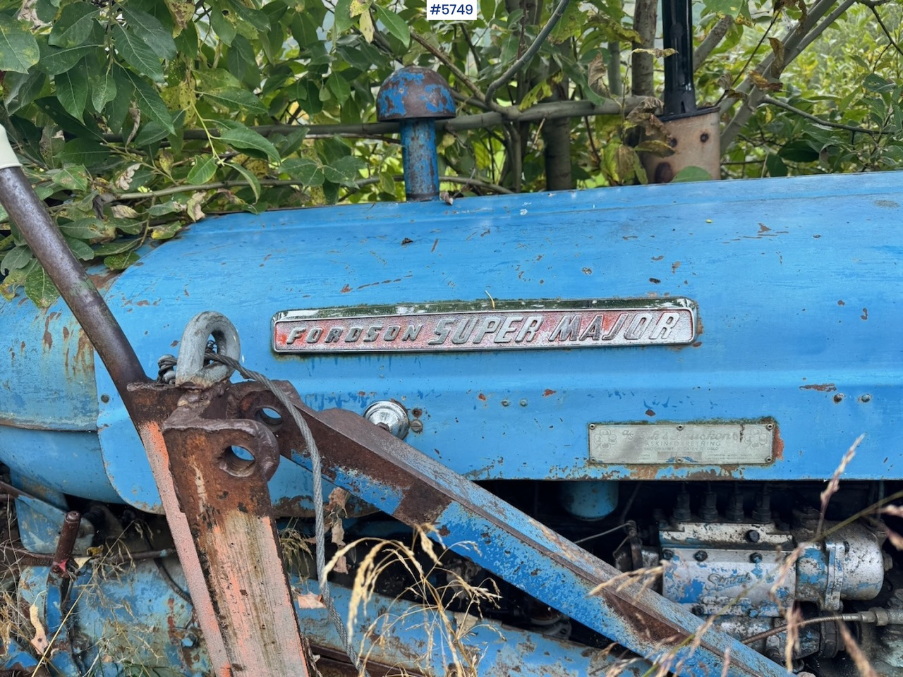 Ca. 1961 Fordson Super Major 4×2 Tractor w/ Bucket - Traktor: gambar 5 Ca. 1961 Fordson Super Major 4×2 Tractor w/ Bucket - Traktor: gambar 5