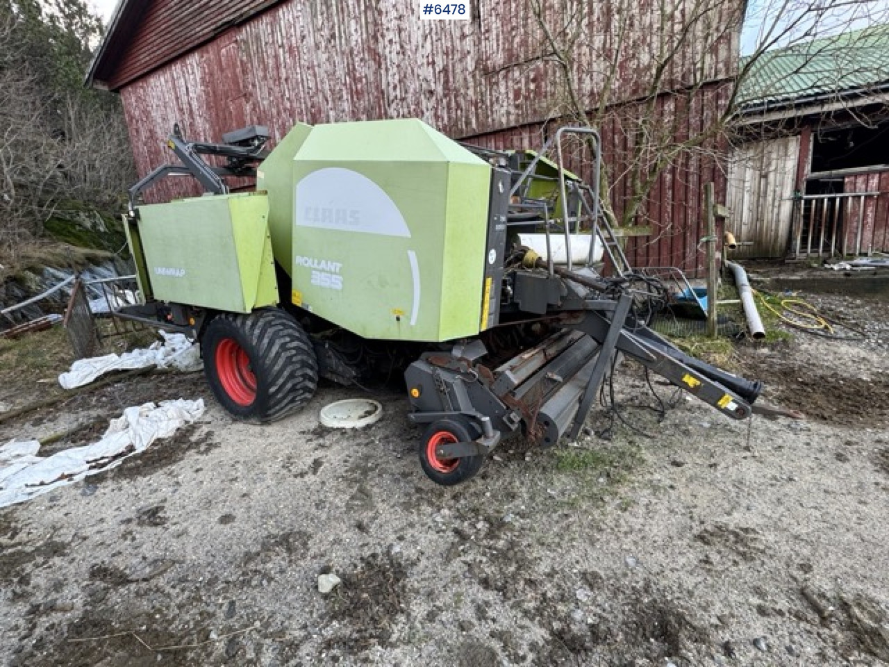 Claas Rollant 255 Uniwrap – 2010 model Condition: Repair project / for parts - Peralatan untuk pembuatan jerami: gambar 2 Claas Rollant 255 Uniwrap – 2010 model Condition: Repair project / for parts - Peralatan untuk pembuatan jerami: gambar 2
