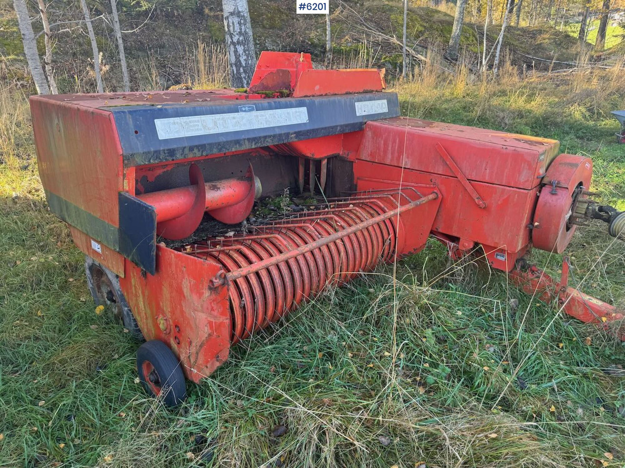 Deutz-Fahr HD 440 - Peralatan untuk pembuatan jerami: gambar 5 Deutz-Fahr HD 440 - Peralatan untuk pembuatan jerami: gambar 5