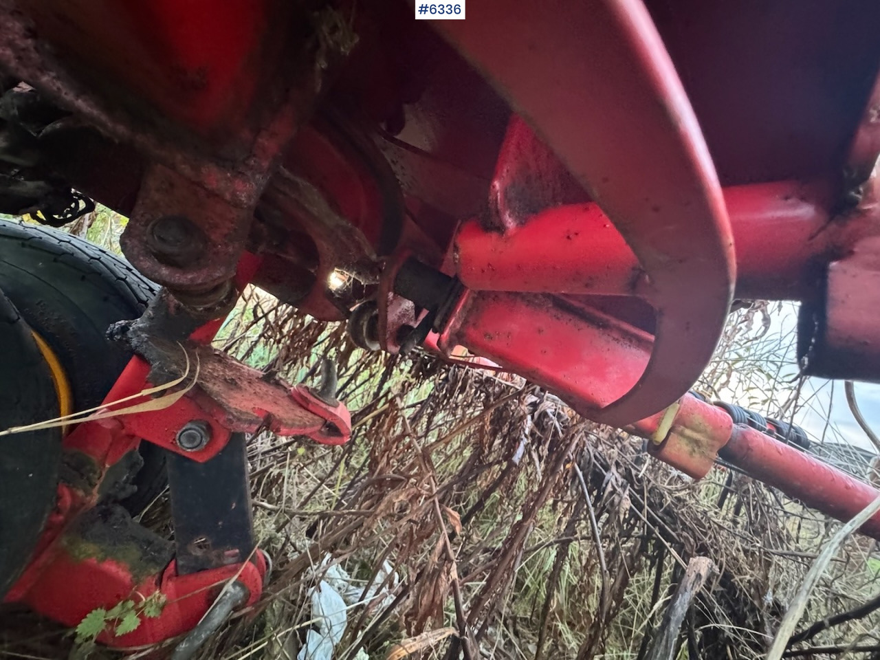 Peralatan untuk pembuatan jerami Fransgård TI-6000 combi rake: gambar 13