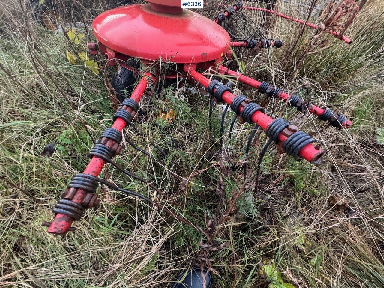 Peralatan untuk pembuatan jerami Fransgård TI-6000 combi rake: gambar 7