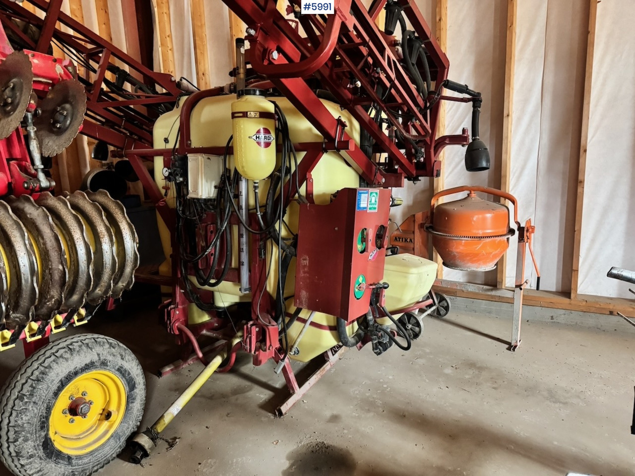 Hardi Åkersprøyte. 21 w booms. - Semprotan: gambar 1 Hardi Åkersprøyte. 21 w booms. - Semprotan: gambar 1