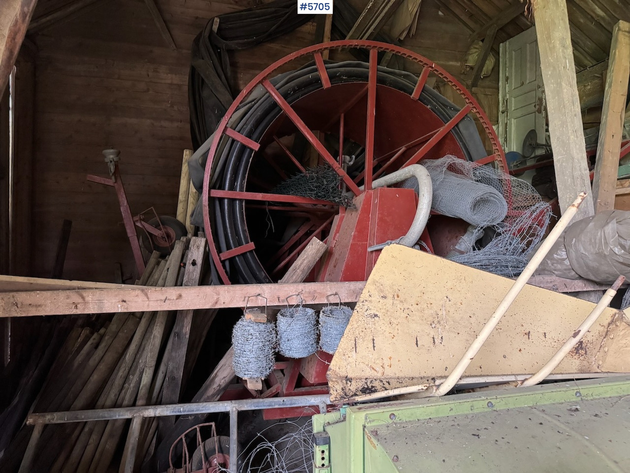 Irrigation wagon - Sistem irigasi: gambar 2 Irrigation wagon - Sistem irigasi: gambar 2