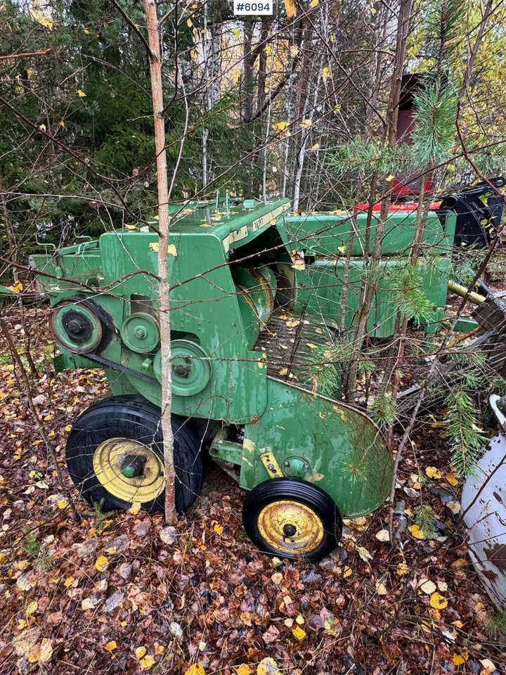 John Deere 332 - Peralatan untuk pembuatan jerami: gambar 4 John Deere 332 - Peralatan untuk pembuatan jerami: gambar 4