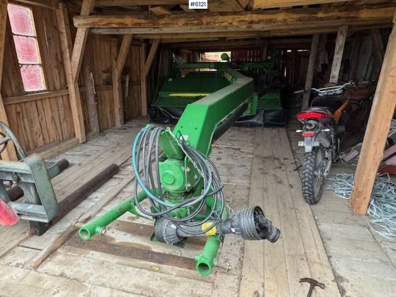 John Deere 530 trailed mower - Peralatan untuk pembuatan jerami: gambar 1 John Deere 530 trailed mower - Peralatan untuk pembuatan jerami: gambar 1