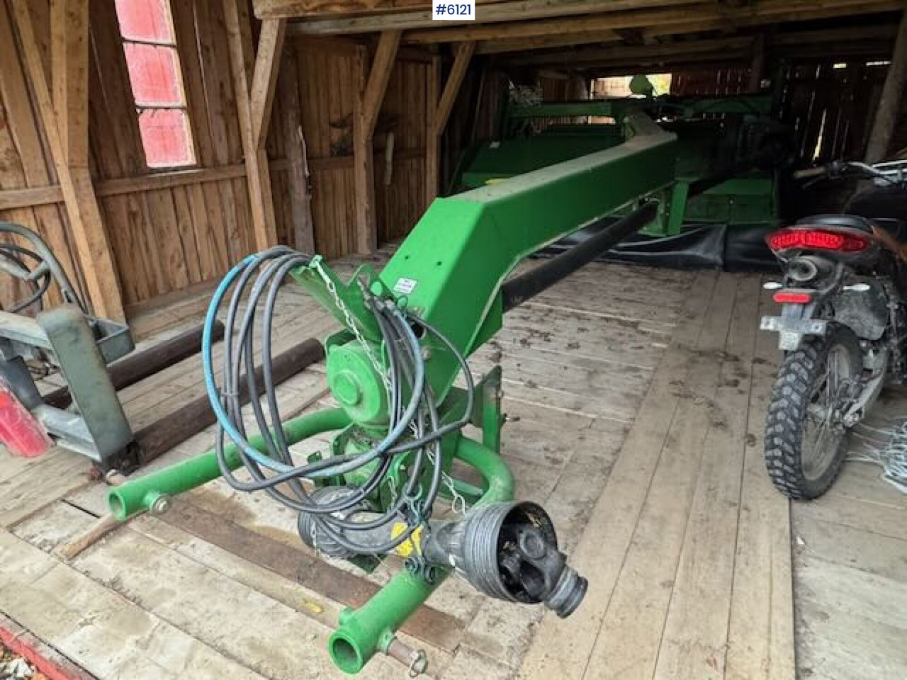 John Deere 530 trailed mower - Peralatan untuk pembuatan jerami: gambar 3 John Deere 530 trailed mower - Peralatan untuk pembuatan jerami: gambar 3