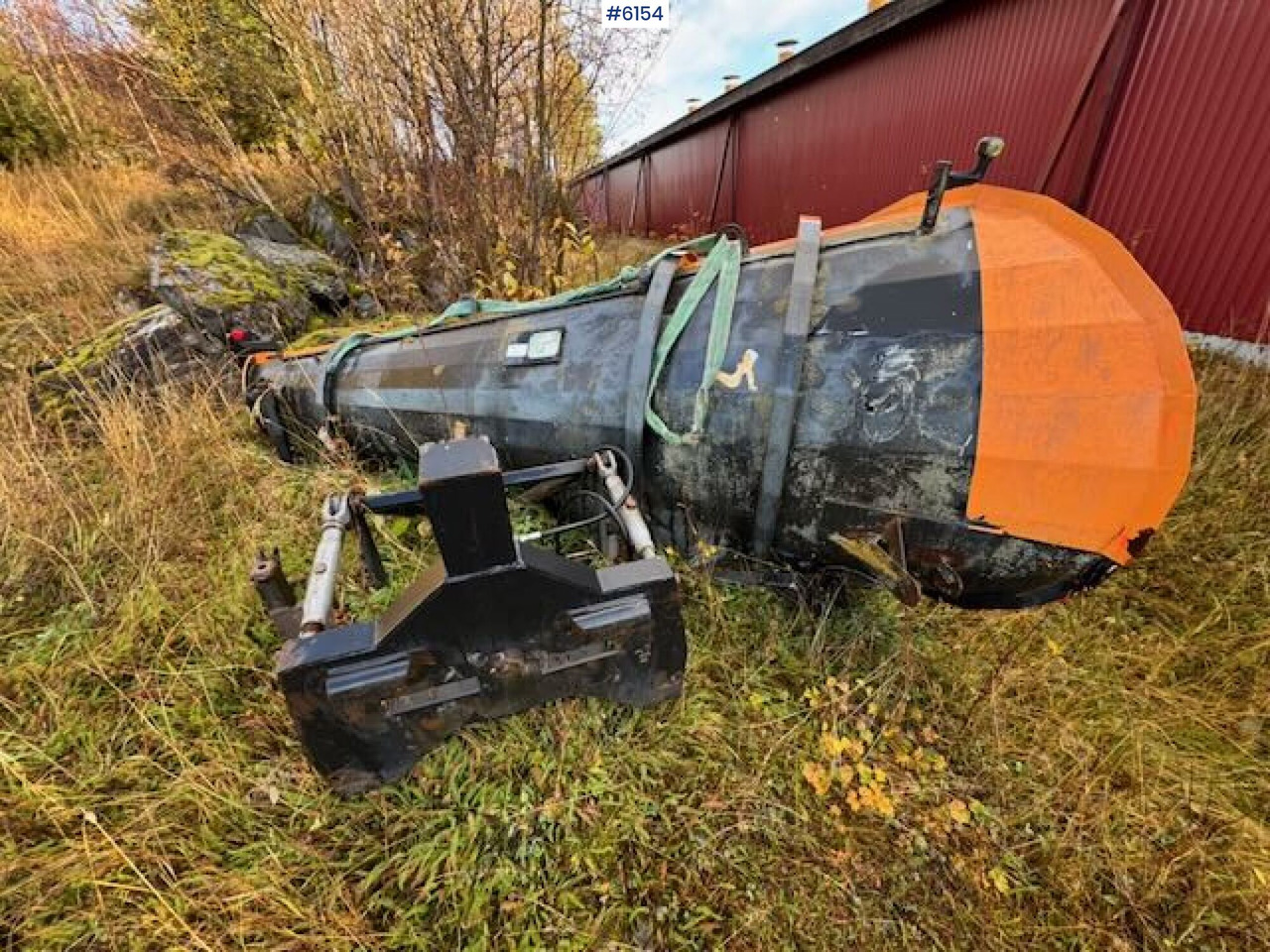 Kendaraan Kota/ Khusus 1993 Øveråsen D-2285B diagonal snow plow: gambar 15 Kendaraan Kota/ Khusus 1993 Øveråsen D-2285B diagonal snow plow: gambar 15