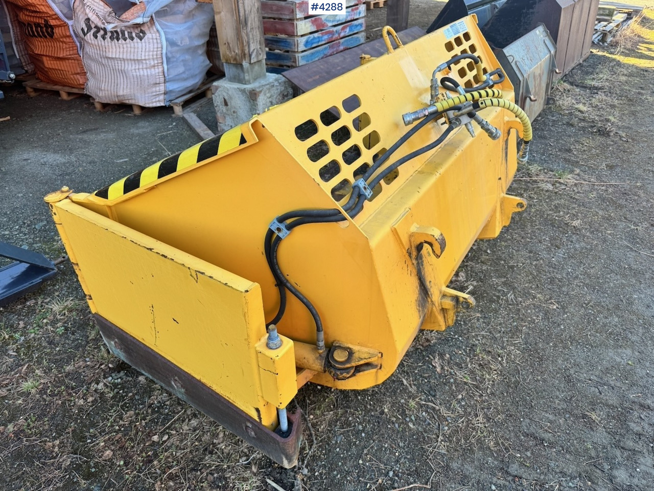 2008 Rote SLK10 Flap Wing Tray - Kendaraan Kota/ Khusus: gambar 2 2008 Rote SLK10 Flap Wing Tray - Kendaraan Kota/ Khusus: gambar 2