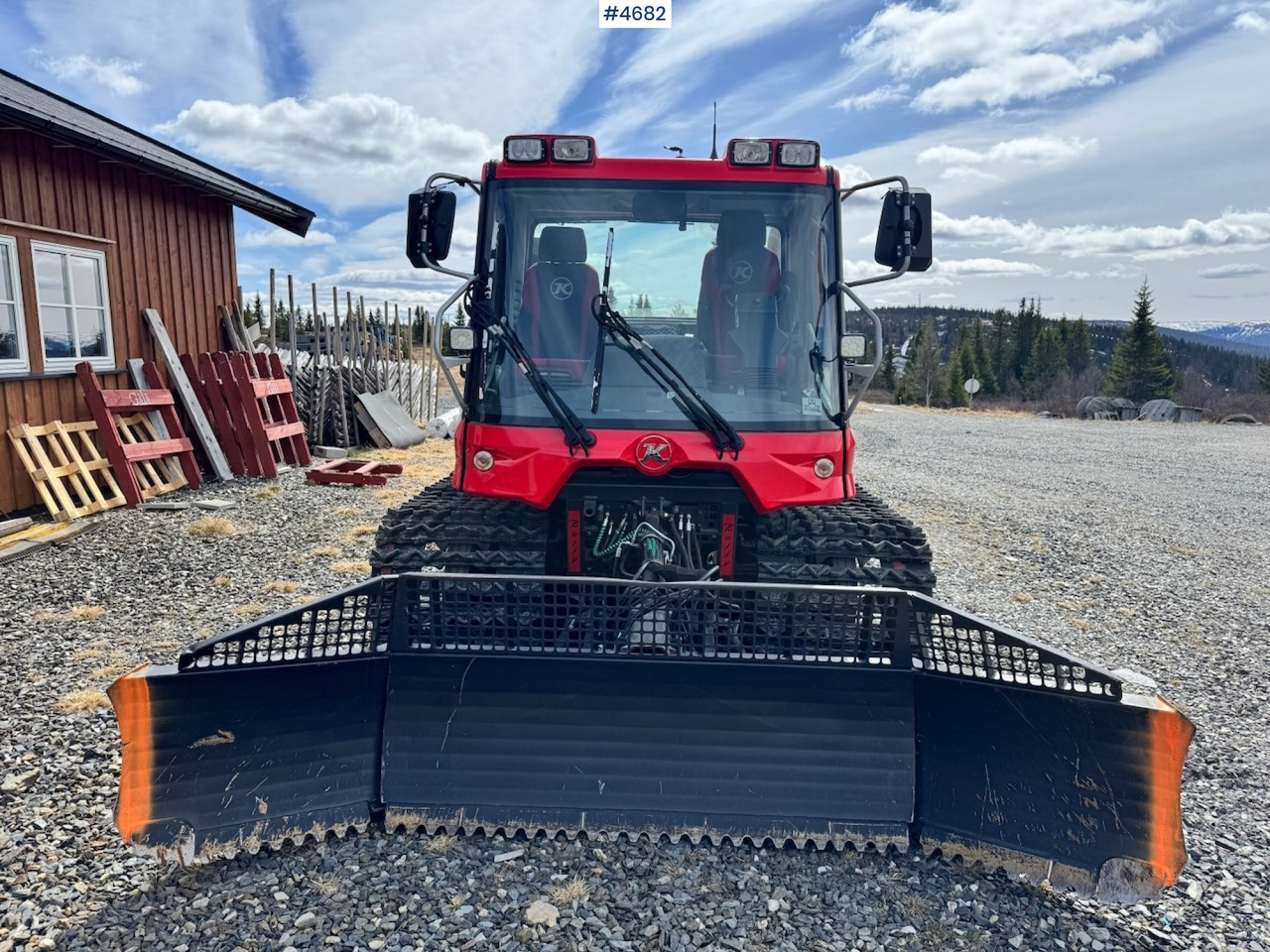 2015 Pisten Bully 100 Track maintenance machine. - Kendaraan Kota/ Khusus: gambar 3 2015 Pisten Bully 100 Track maintenance machine. - Kendaraan Kota/ Khusus: gambar 3