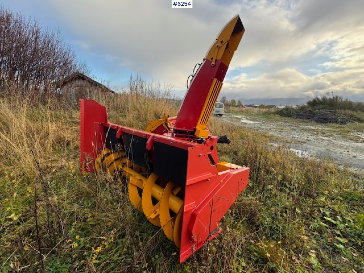 2020 Duun TFP 250 two-stage snow blower - Kendaraan Kota/ Khusus: gambar 4 2020 Duun TFP 250 two-stage snow blower - Kendaraan Kota/ Khusus: gambar 4