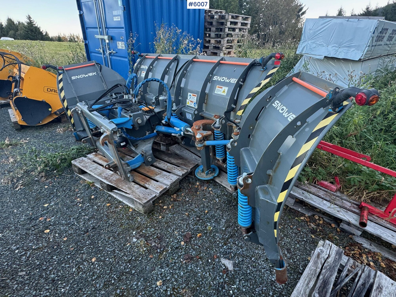 2021 Snowek U420 U-plog - Kendaraan Kota/ Khusus: gambar 3 2021 Snowek U420 U-plog - Kendaraan Kota/ Khusus: gambar 3