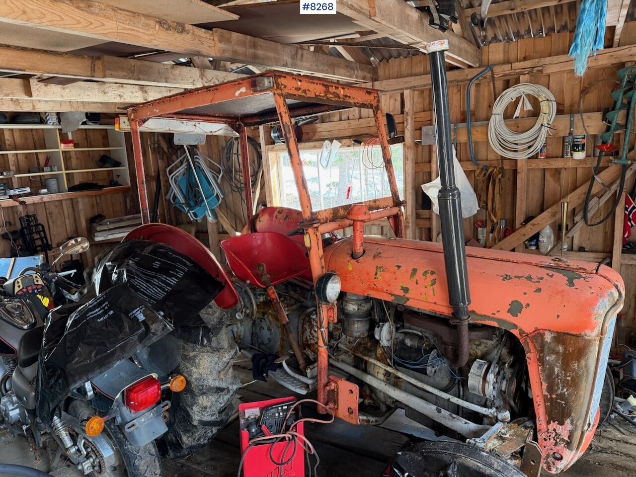 Massey Ferguson 35 - Traktor: gambar 1 Massey Ferguson 35 - Traktor: gambar 1