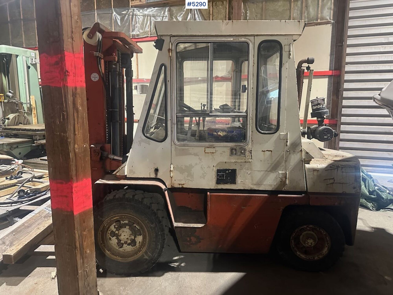 Nissan Forklift truck - Forklift: gambar 4 Nissan Forklift truck - Forklift: gambar 4