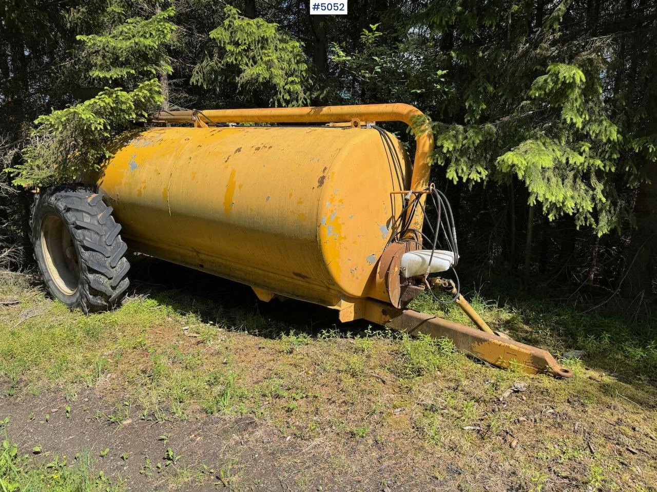 Slurry Tank with New Spreader - Kapal tanker bubur: gambar 2 Slurry Tank with New Spreader - Kapal tanker bubur: gambar 2