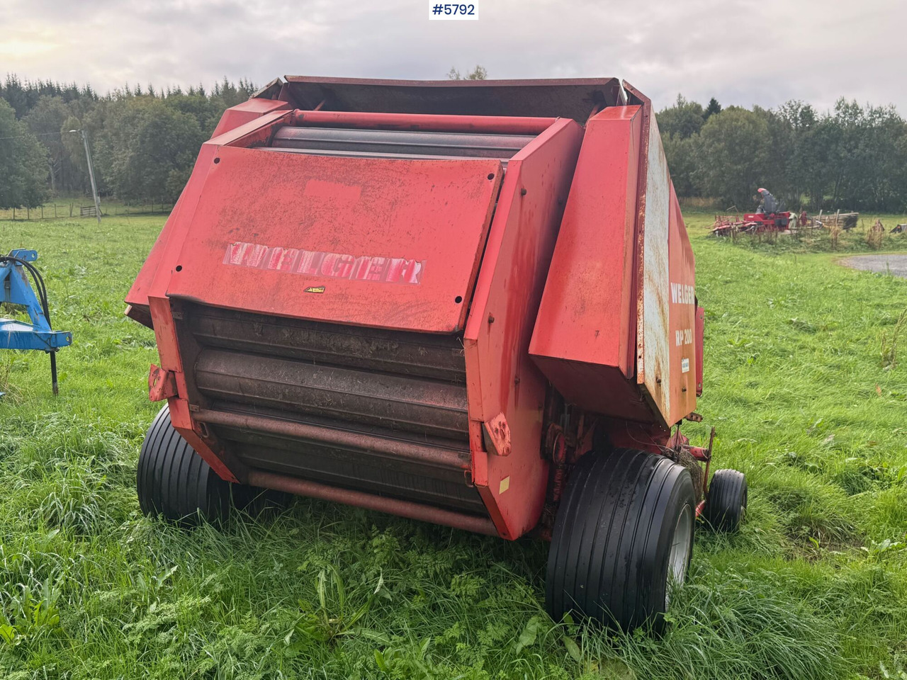 Peralatan untuk pembuatan jerami Welger RP 200 Mastercut round baler. Partially repaired object.: gambar 7 Peralatan untuk pembuatan jerami Welger RP 200 Mastercut round baler. Partially repaired object.: gambar 7