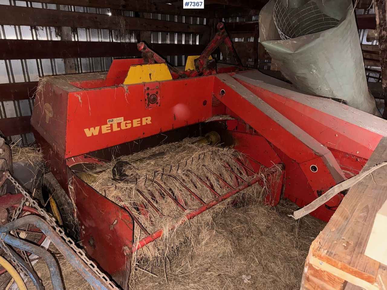 Welger Square Baler - Peralatan untuk pembuatan jerami: gambar 1 Welger Square Baler - Peralatan untuk pembuatan jerami: gambar 1