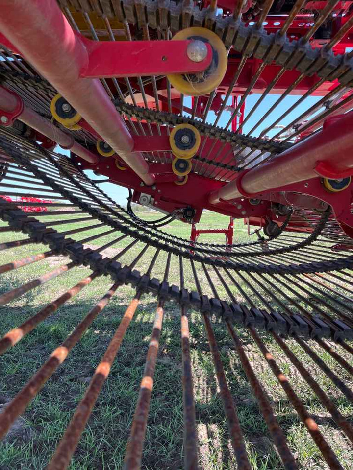 Grimme VARITRON 470 - Mesin pemanen kentang: gambar 3 Grimme VARITRON 470 - Mesin pemanen kentang: gambar 3